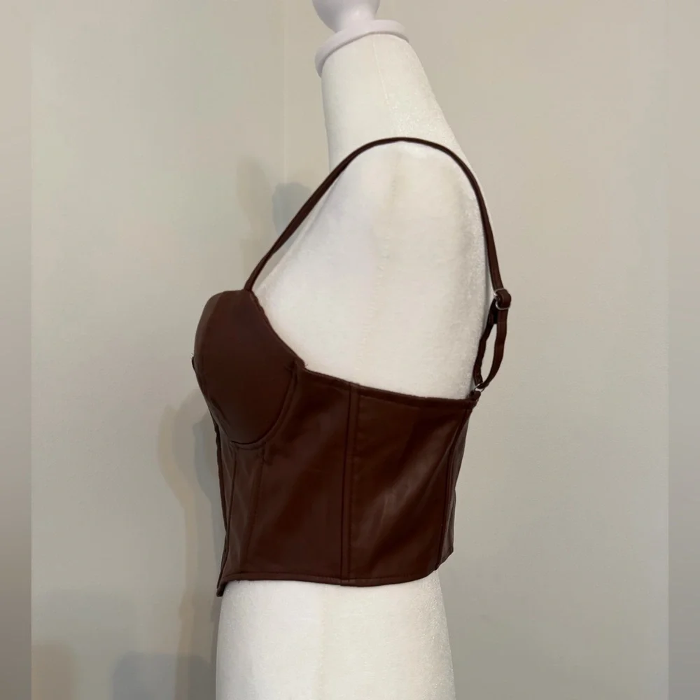 Windsor Size M Brown Leather Corset Tank
Crop Top Shirt Blouse - Picture 4 of 12
